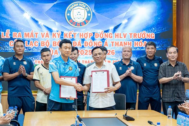 Thanh Hóa ra mắt HLV người Hàn Quốc