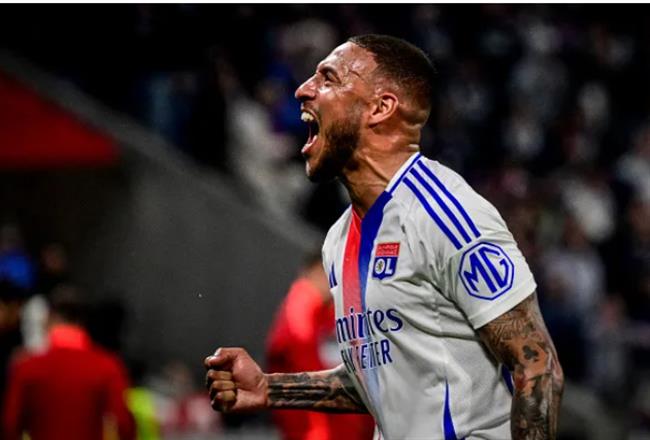MU quan tam Corentin Tolisso cua Lyon o He 2025.