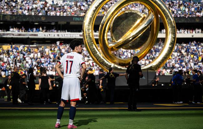 PSG: Trở lại mặt đất để tiếp tục khẳng định mình