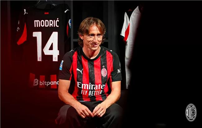 AC Milan trình làng tân binh Luka Modric