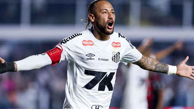 Neymar ghi bàn trong trận đá trọn vẹn đầu tiên sau 5 tháng