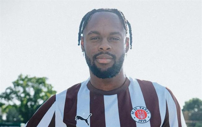 Tiểu sử tiền đạo Ricky-Jade Jones