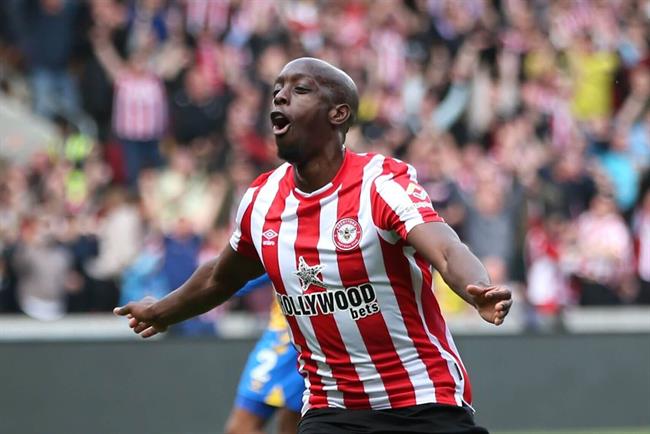 HLV Thomas Frank muon doan tu voi Yoane Wissa tai Spurs.