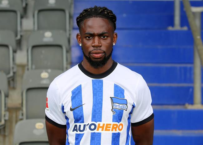 Tiểu sử cầu trung vệ Jordan Torunarigha