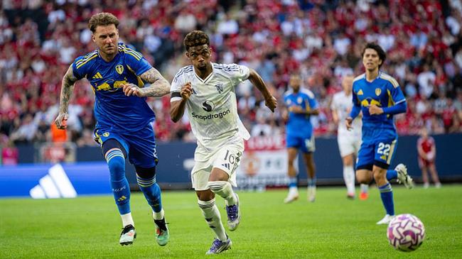 Amad Diallo kêu gọi người hâm mộ Man United kiên nhẫn