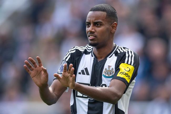 Eddie Howe thừa nhận không thể ngăn cản Alexander Isak 1 Eddie Howe thừa nhận không thể ngăn cản Alexander Isak 1