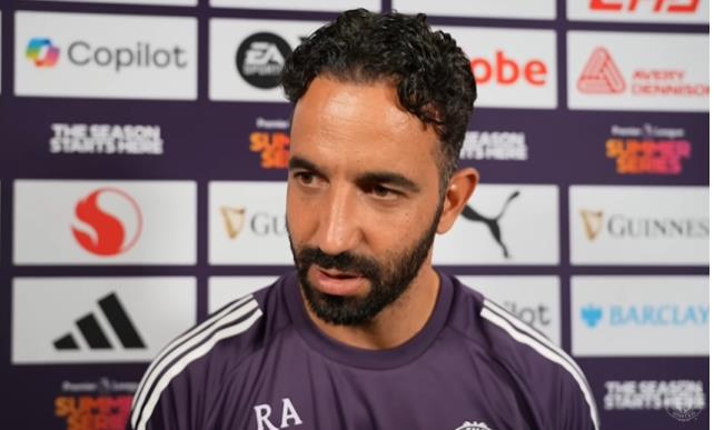 HLV Ruben Amorim ca ngoi 5 cau thu sau tran thang West Ham.