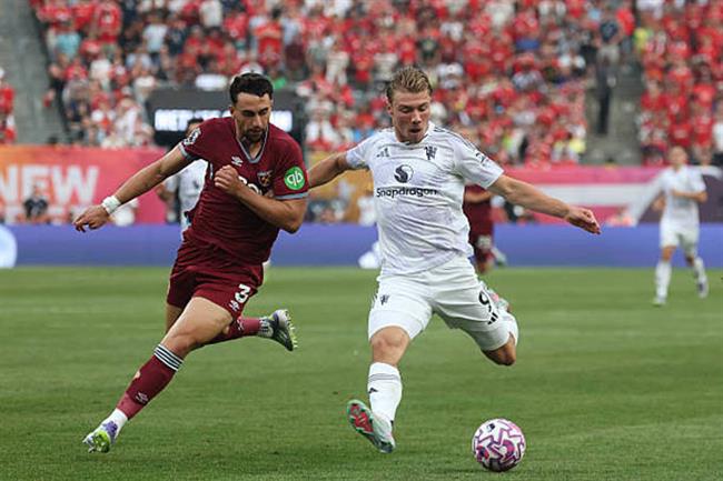 Những điểm nhấn sau chiến thắng của MU trước West Ham 2