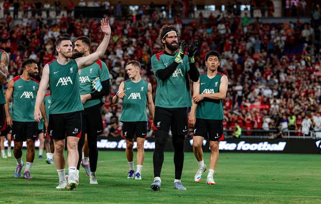 Alisson bất ngờ rời tour du đấu châu Á của Liverpool 1