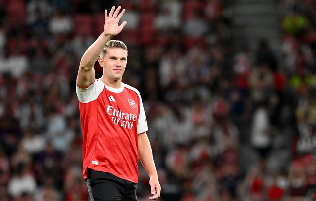 Saliba tin Viktor Gyokeres có thể giúp Arsenal giành danh hiệu 1 Saliba tin Viktor Gyokeres có thể giúp Arsenal giành danh hiệu 1