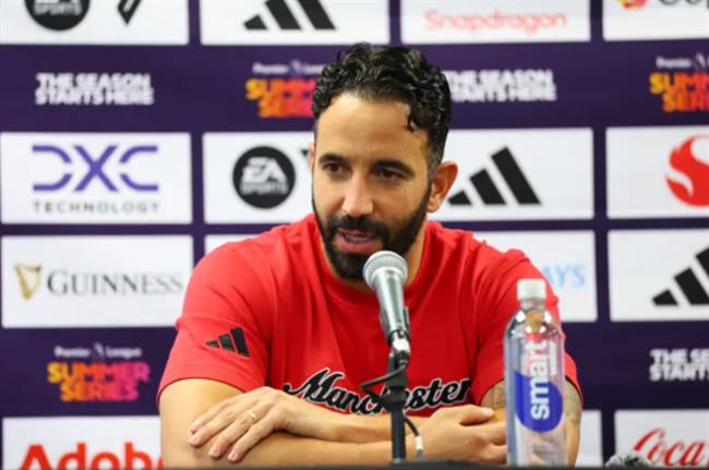 HLV Ruben Amorim len tieng vu MU chieu mo Benjamin Sesko.