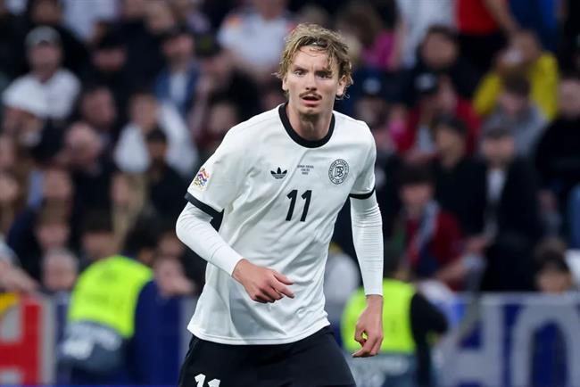 MU va Newcastle deu quan tam Nick Woltemade ben phia Stuttgart.