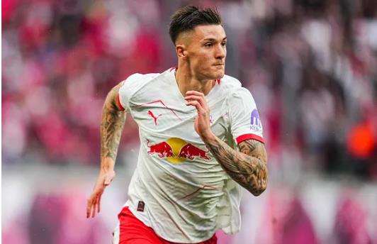 Alan Shearer canh bao MU va Newcastle vu Benjamin Sesko.