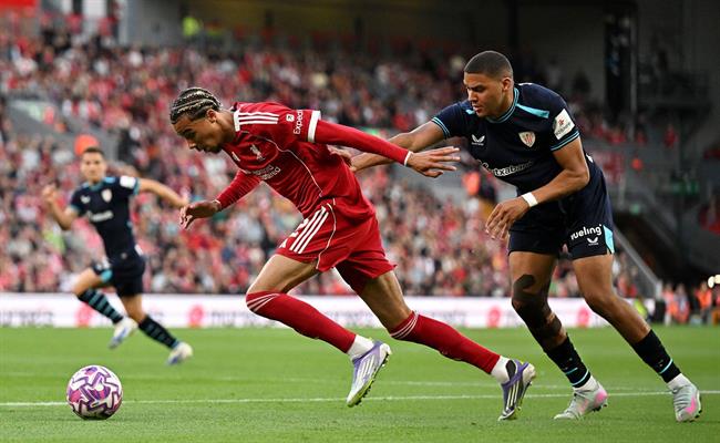 Hugo Ekitike vui mừng sau màn ra mắt Anfield đầy hứa hẹn 1 Hugo Ekitike vui mừng sau màn ra mắt Anfield đầy hứa hẹn 1