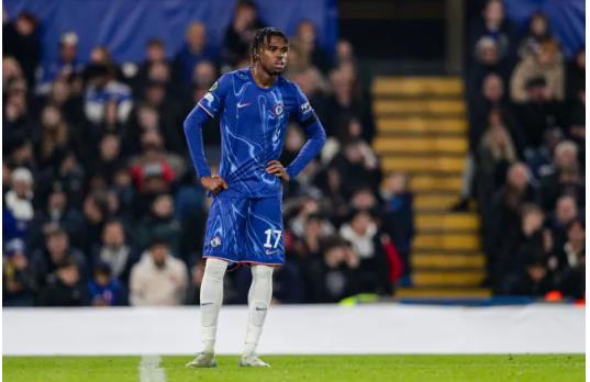 Carney Chukwuemeka sẽ gia nhập Dortmund với mức phí 22 triệu bảng. Carney Chukwuemeka se gia nhap Dortmund voi muc phi 22 trieu bang.