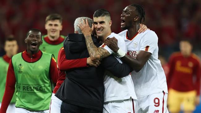 Trò cũ ở Roma ca ngợi Jose Mourinho là một con quái vật