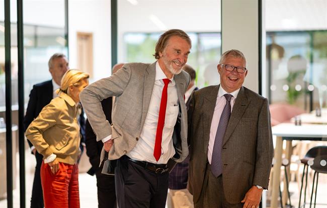 INEOS và nỗ lực trong hành trình tái thiết MU từ chân đế 1 INEOS và nỗ lực trong hành trình tái thiết MU từ chân đế 1