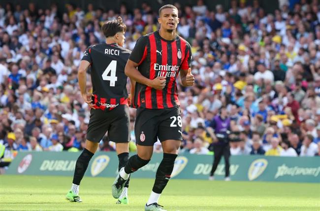 Newcastke sap co Malick Thiaw cua AC Milan