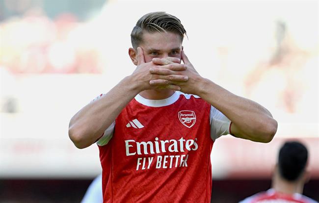 Ruben Amorim lên tiếng trước màn tái ngộ Viktor Gyokeres