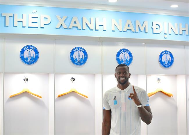 CLB Nam Định chiêu mộ thành công đồng đội cũ của Gabriel Magalhaes, Richarlison