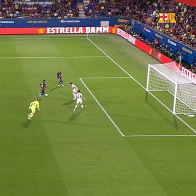 Marcus Rashford bỏ lỡ không tưởng ở trận đấu của Barca 2