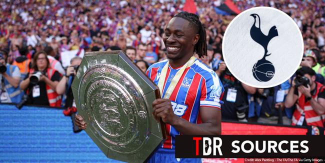 Tottenham muon qua mat Arsenal vu Eze 