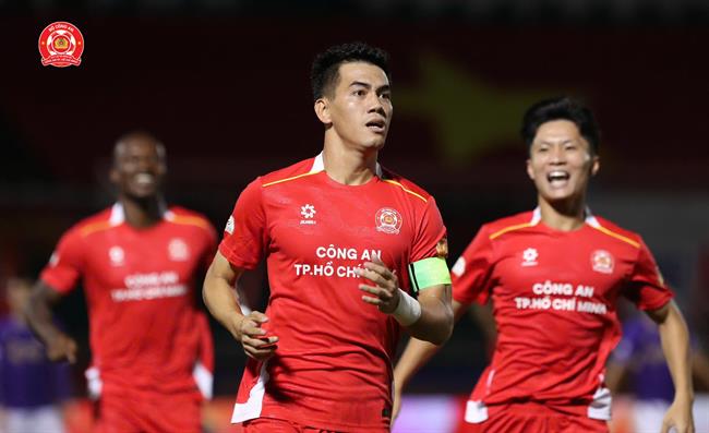 Tiến Linh hạnh phúc với bàn thắng đầu tiên cho đội bóng mới 1