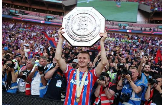 Rio Ferdinand ủng hộ việc MU theo đuổi Adam Wharton