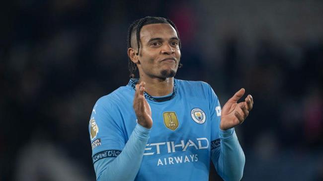 Akanji tiết lộ lời nhắn của Pep trước khi rời Man City sang Inter