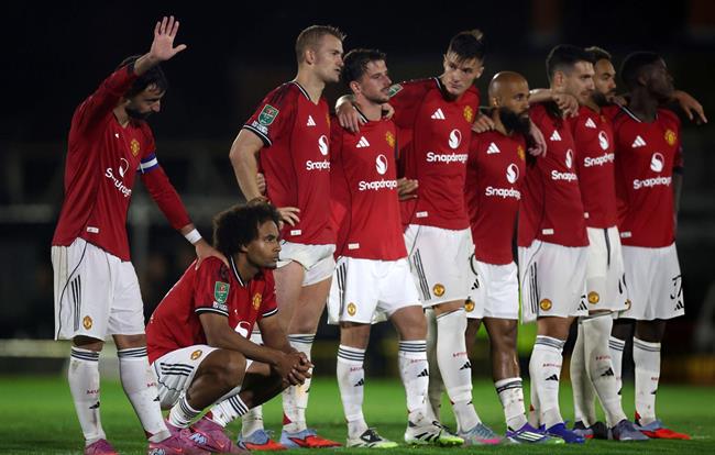 Man Utd và mùa giải mới với những nỗi niềm cũ