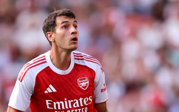 Porto đàm phán chiêu mộ 3 cầu thủ Arsenal