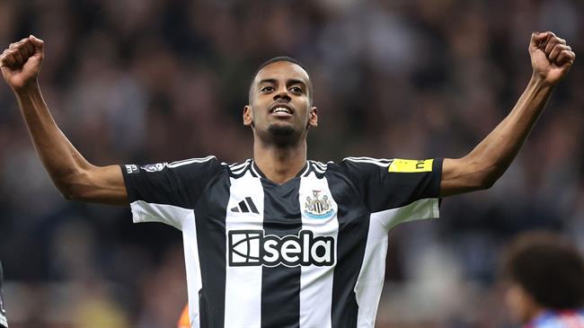 Liverpool nang gia hoi mua Alexander Isak