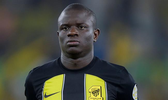 N'Golo Kante can nhac tro lai chau au thi dau.