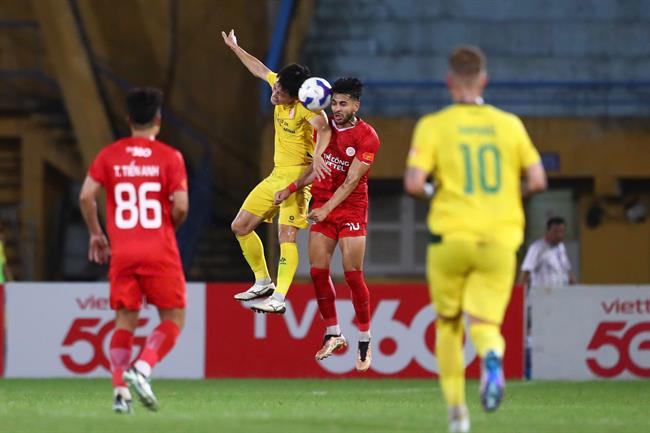 Bóng bổng: Vũ khí đặc biệt của Thể Công Viettel dưới bàn tay Velizar Popov