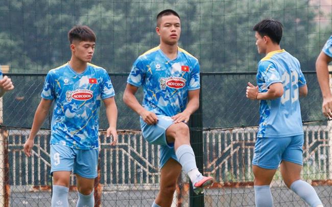 U23 Việt Nam loại cầu thủ Việt kiều giá 12 tỷ