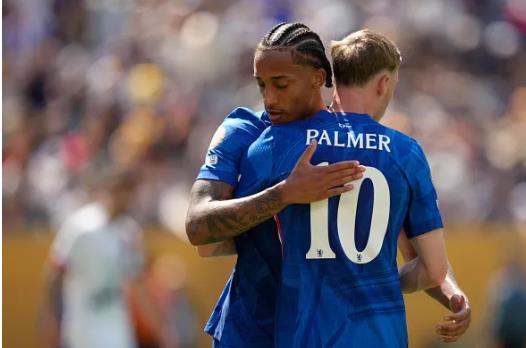 Joao Pedro chia sẻ về mối quan hệ với Cole Palmer