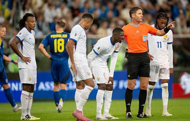 PSG khó chịu với ĐT Pháp khi mất hai trụ cột vì chấn thương 1 PSG khó chịu với ĐT Pháp khi mất hai trụ cột vì chấn thương 1