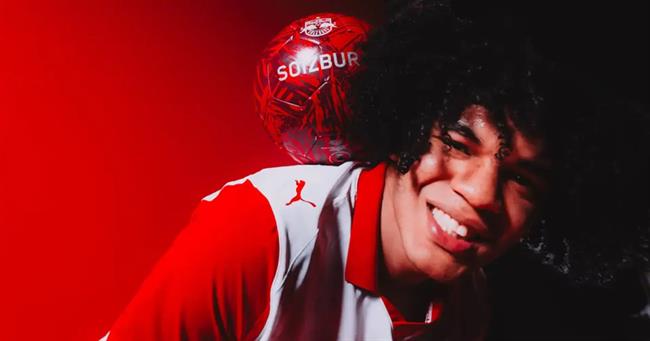 Tiểu sử hậu vệ Anrie Chase