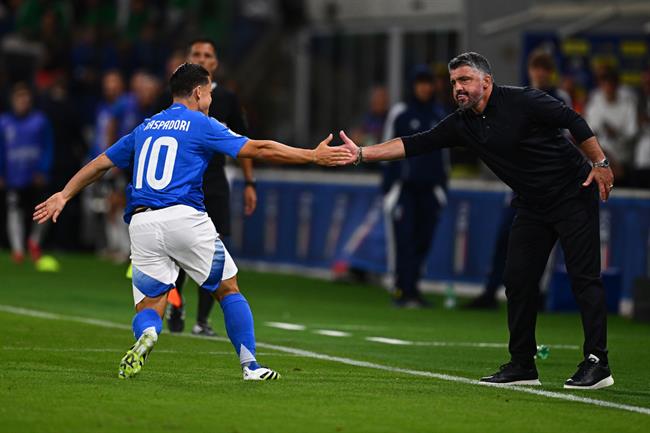 Gennaro Gattuso: Từ bỏ bản ngã để... cách mạng