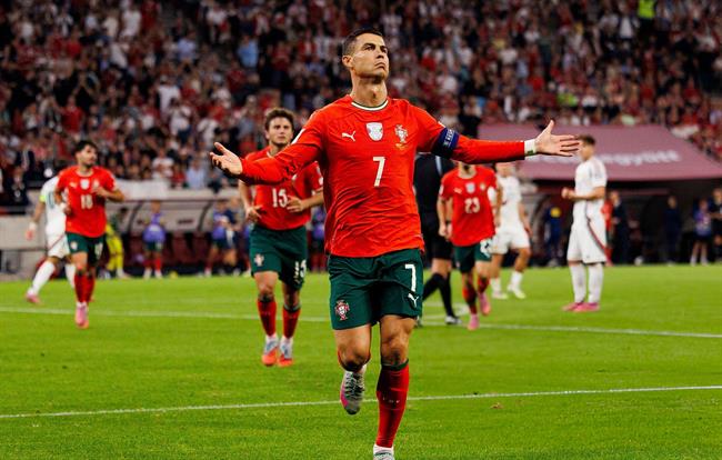 Ronaldo Ghi bàn thứ 1000 ở chung kết World Cup chỉ có trong phim 1 Ronaldo Ghi bàn thứ 1000 ở chung kết World Cup chỉ có trong phim 1