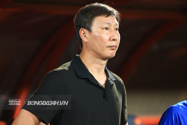 VFF bổ sung thêm một trợ lý người Hàn Quốc cho HLV Kim Sang Sik