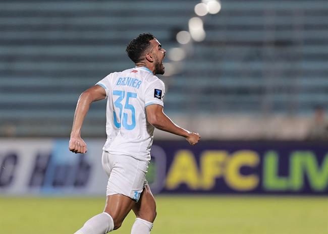 Báo Thái Lan ấn tượng về tiền đạo thay thế Nguyễn Xuân Son