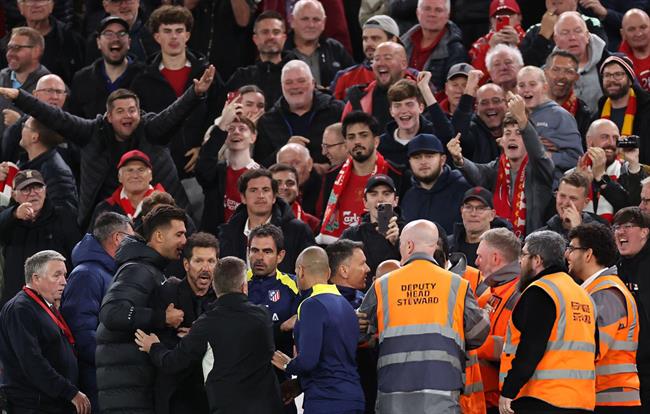 Diego Simeone chỉ trích cách hành xử của CĐV Liverpool 1
