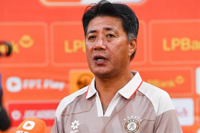 HLV tạm quyền Yusuke Adachi tiếc nuối sau trận hòa Thể Công