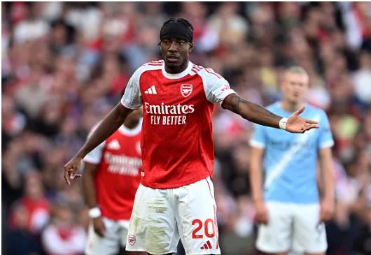 Noni Madueke dính chấn thương trong trận hòa 1-1 với Man City. Noni Madueke dinh chan thuong trong tran hoa 1-1 voi Man City.