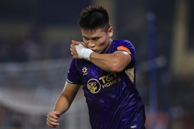 Bàn thắng đầy ý nghĩa của Phạm Tuấn Hải