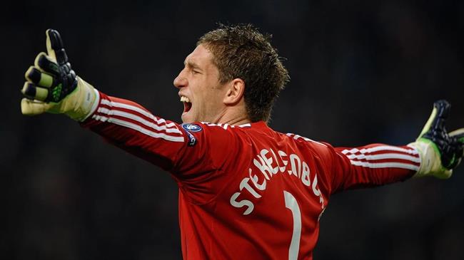 Maarten Stekelenburg: "Vị trí thủ môn giờ đã hoàn toàn thay đổi"