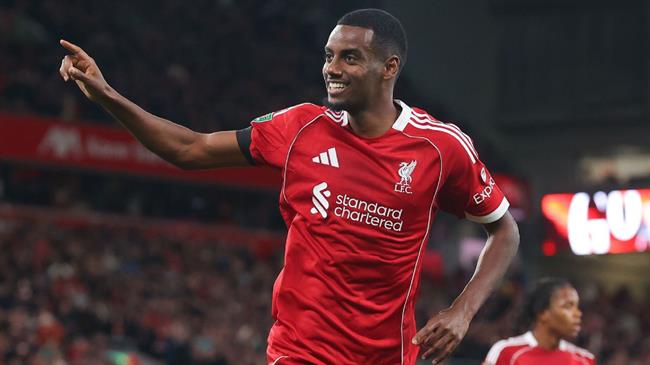 Phát súng lệnh của Alexander Isak