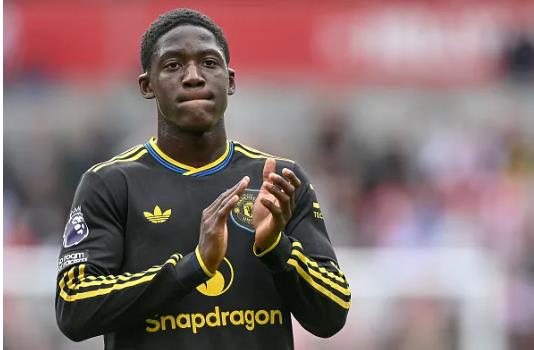 Teddy Sheringham khuyên Leeds United nên chiêu mộ Kobbie Mainoo. Teddy Sheringham khuyen Leeds United nen chieu mo Kobbie Mainoo.