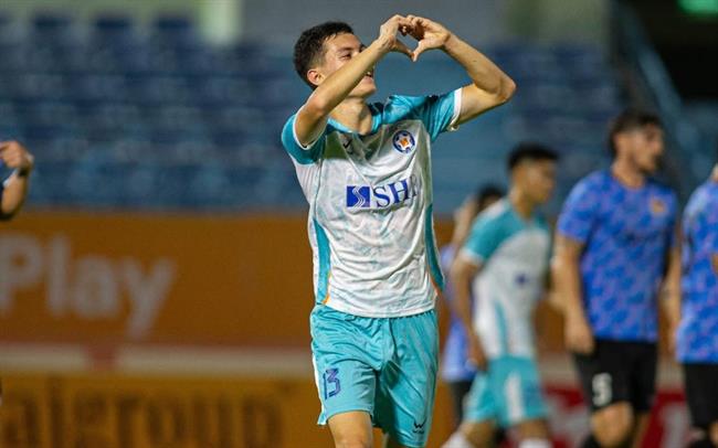 Việt kiều mới tại U23 Việt Nam chuẩn bị cho SEA Games 33